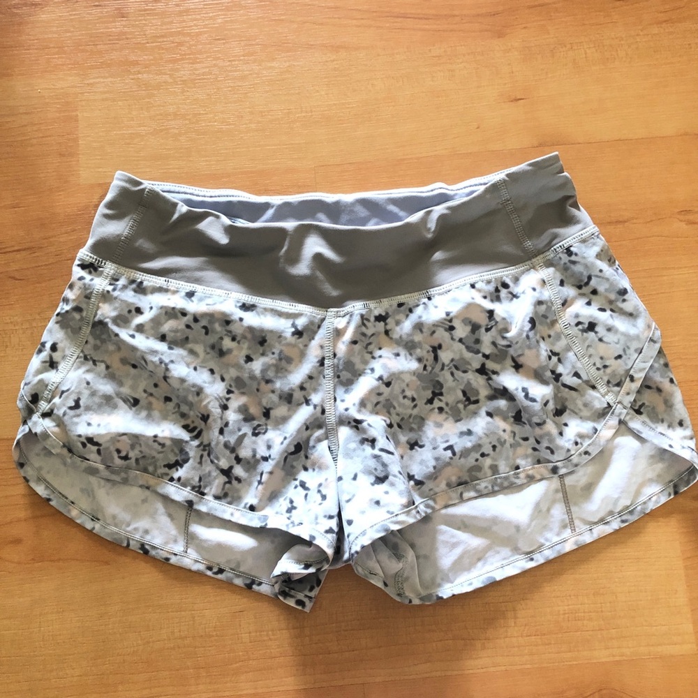 Lululemon Shorts size 4